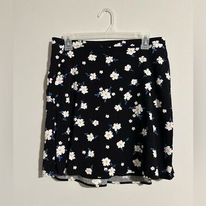 ~{ Black Floral Skirt }~